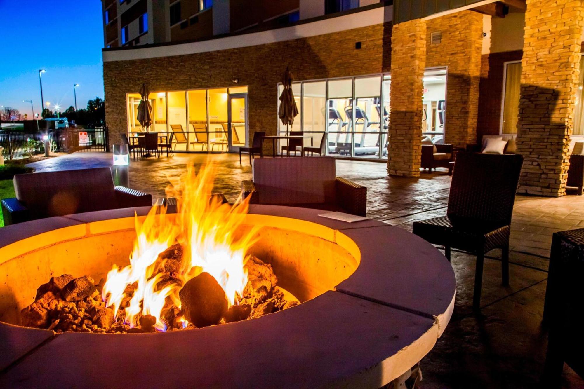 Hotel Courtyard By Marriott St. Louis St. Peters Saint Peters Exteriér fotografie