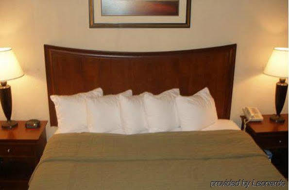 Hotel Courtyard By Marriott St. Louis St. Peters Saint Peters Pokoj fotografie